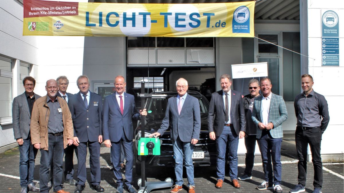 Betriebe der Kfz-Innung Westfalen-Süd bieten kostenlosen Licht-Test an