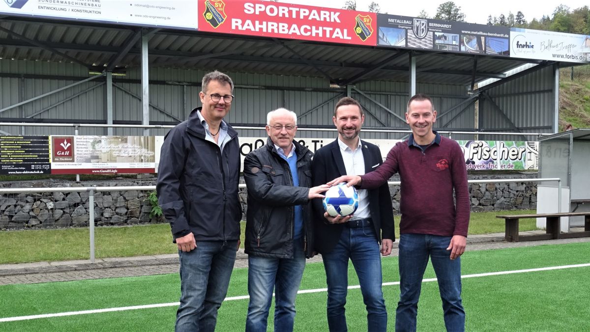 Modernisierter Sportpark Rahrbachtal offiziell eingeweiht