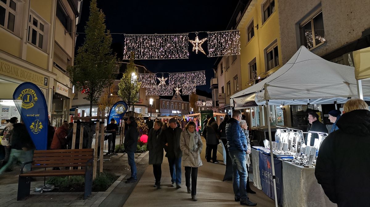 Die Attendorner Innenstadt wird am ersten Novemberwochenende im vorweihnachtlichen Glanz erstrahlen. von privat