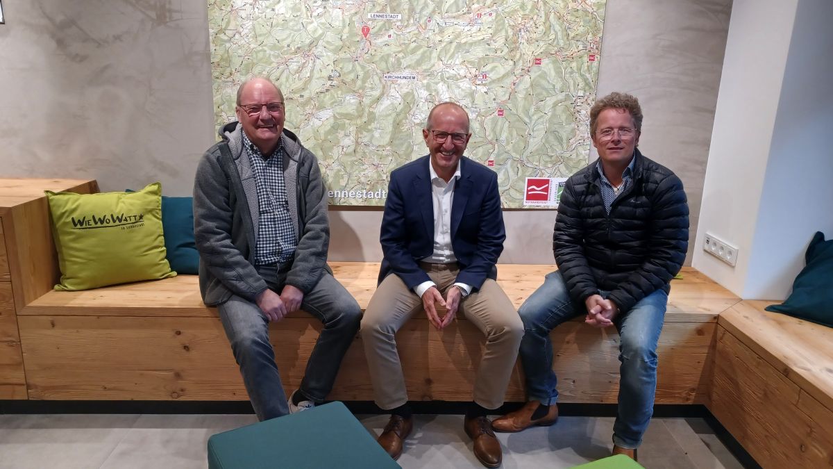 Freuen sich auf das Rock 'n' Woll in Oedingen: Ferdi Müller, Marcus Arens und Tim Bergsieker (von links). von privat
