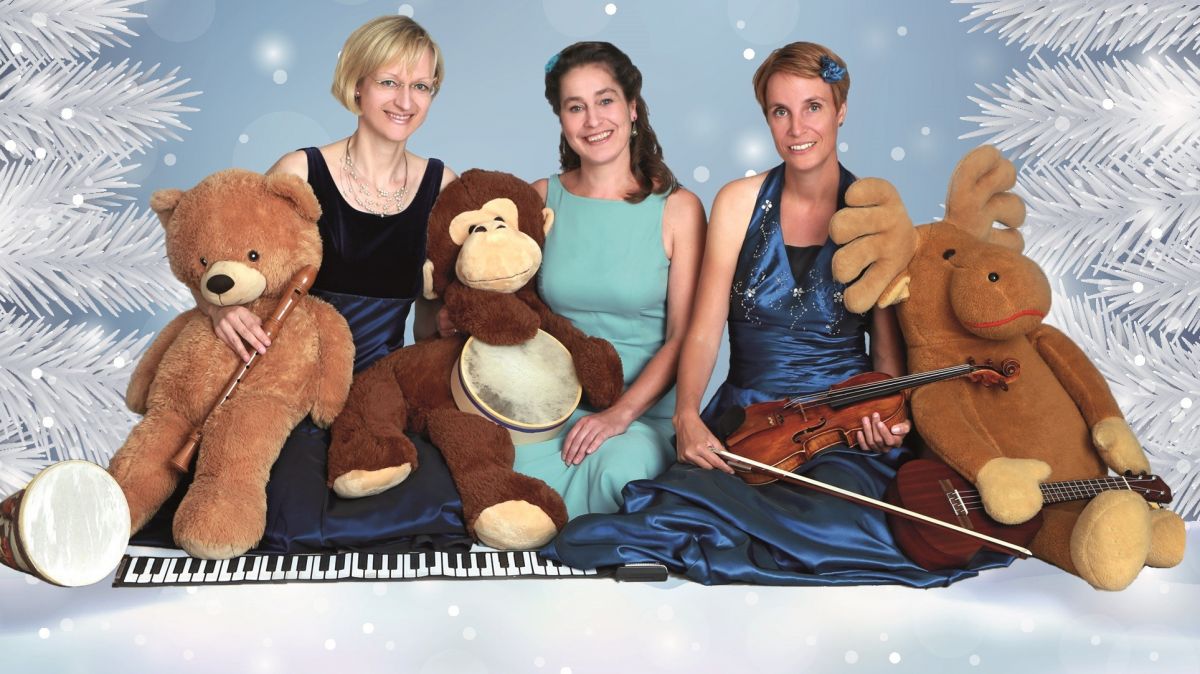 Das Trio Tiritomba beschert den Gästen einen musikalisch, weihnachtlichen Nachmittag. von privat