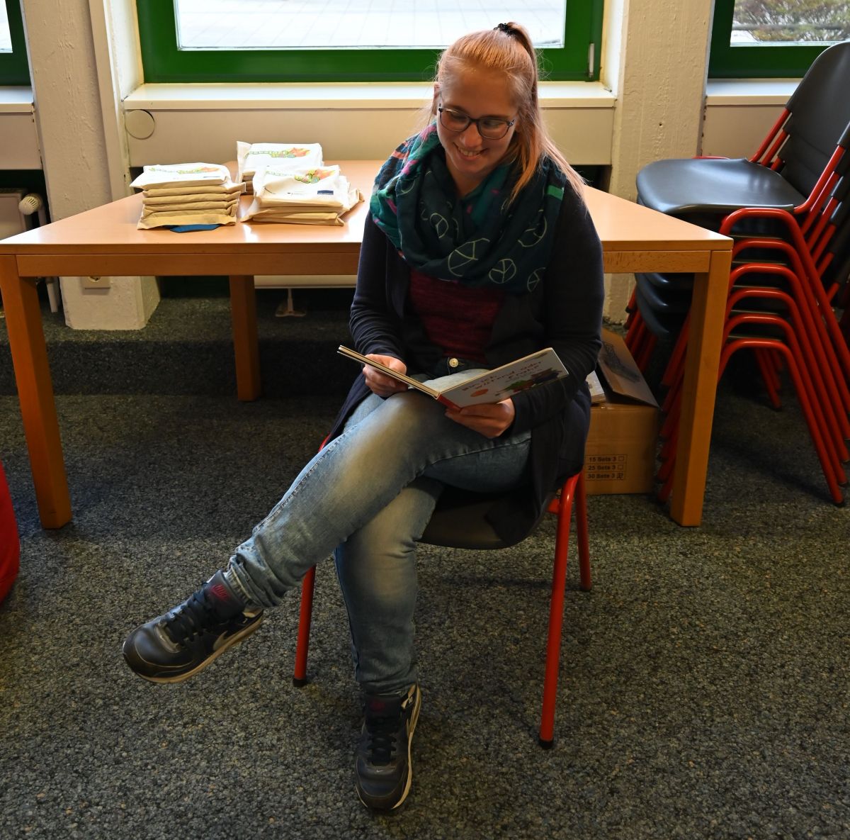 Anja Drilling las in der Stadtbücherei vor. von Miriam Walkenbach