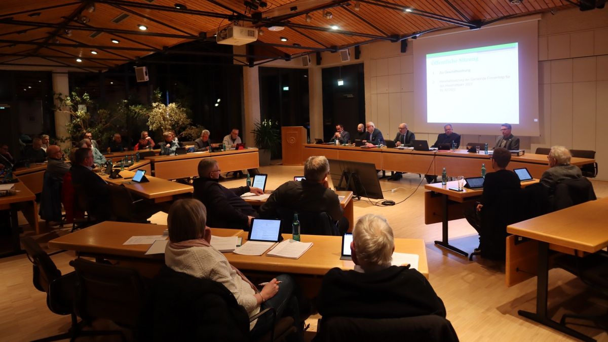 Der Gemeinderat verabschiedete am Dienstag, 13. Dezember 2022, den Haushaltsplan 2023. von Marita Sapp