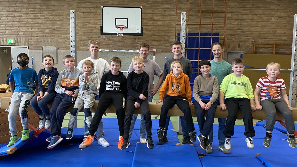 Einen sportlichen Klassenausflug zum GymSL hat jetzt die L1 der Janusz-Korczak-Schule unternommen. von privat