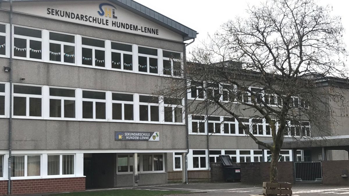 Die weiterführenden Schulen in Lennestadt und Kirchhundem, hier ein Symbolfoto der Sekundarschule Hundem-Lenne am Standort Meggen, nehmen im Januar/Februar 2023 Anmeldungen entgegen. von Kerstin Sauer