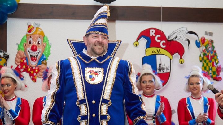 Gemeinsam mit Prinz Steffen I. (Bild) und gut gelaunten Karnevalisten möchte der Rhoder Carnevals...