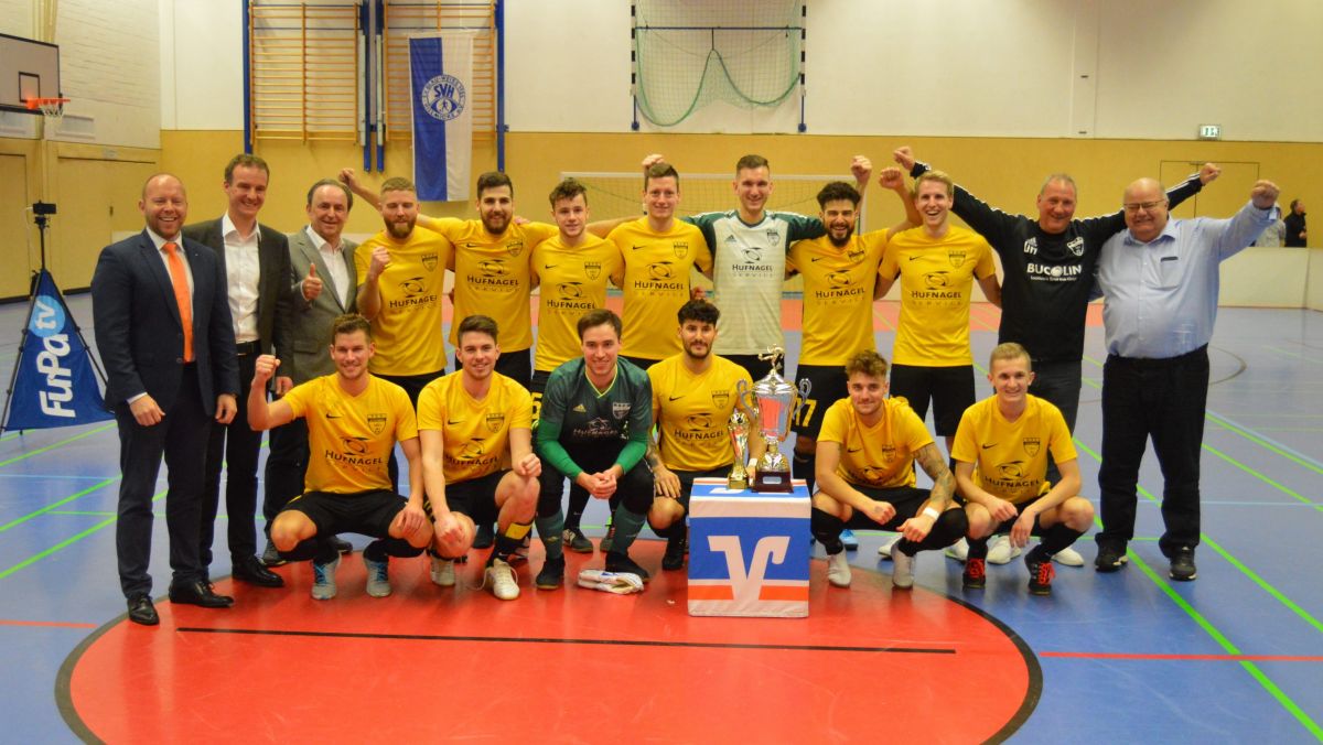 Der SV Ottfingen gewann im Januar 2020 den Hallenpokal der Gemeinde Wenden und ist damit Titelverteidiger. von privat