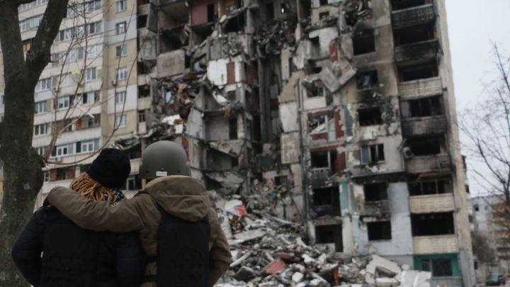 Entsetzen angesichts der unfassbaren Zerstörungen in der Ukraine: Einige Helfer von „Viele...