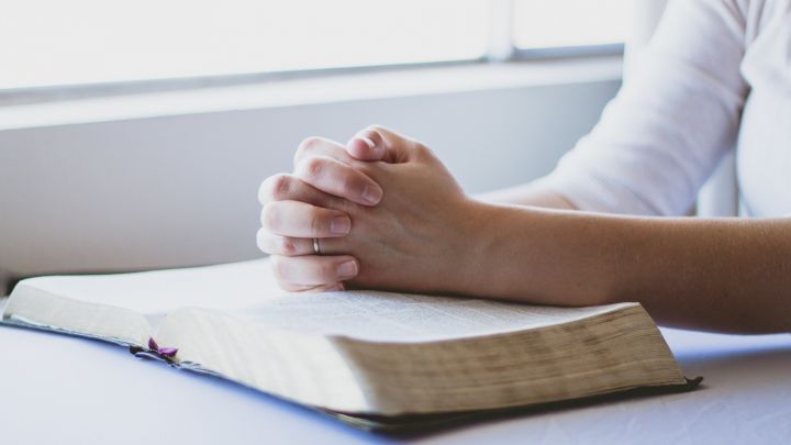 Mit einem Wortgottesdienst ins neue Jahr aufbrechen.