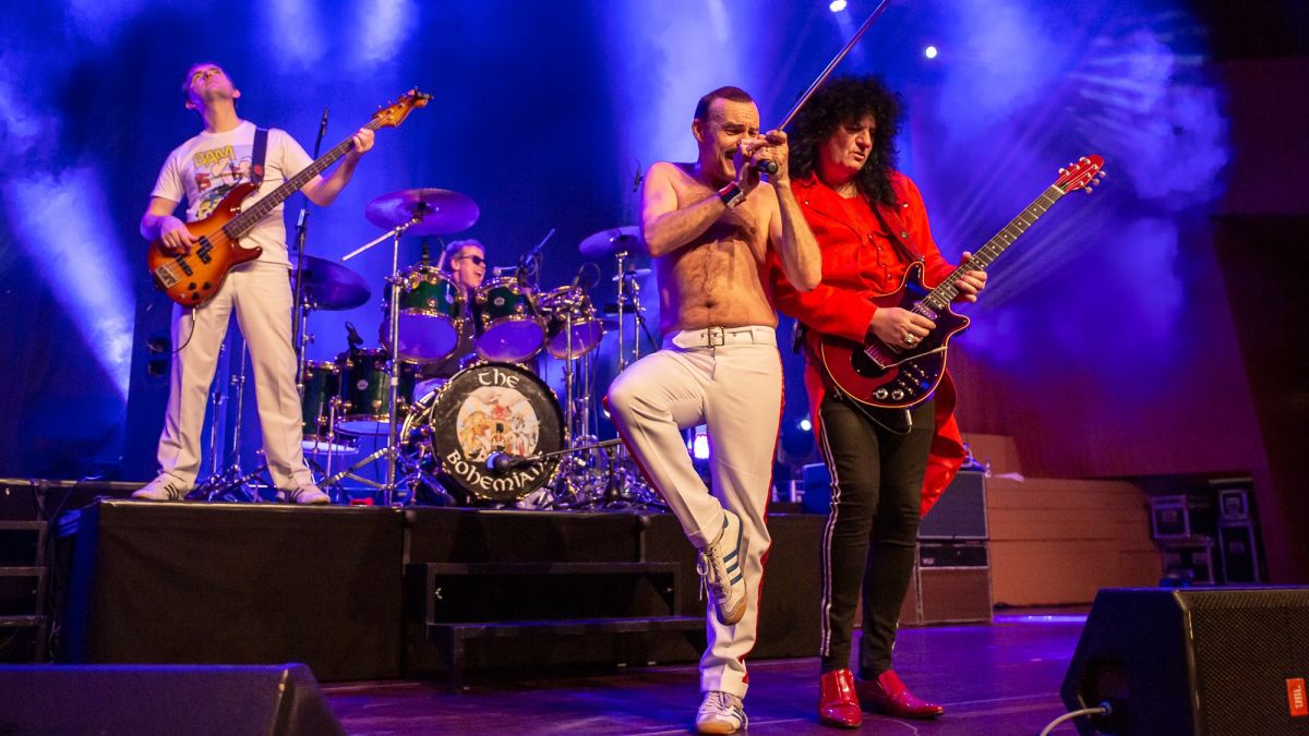 Mit dem Programm „A Night of Queen“ bieten The Bohemians am Samstag, 4. März eine Show der Extraklasse in Attendorn. von ©Heiko Britz