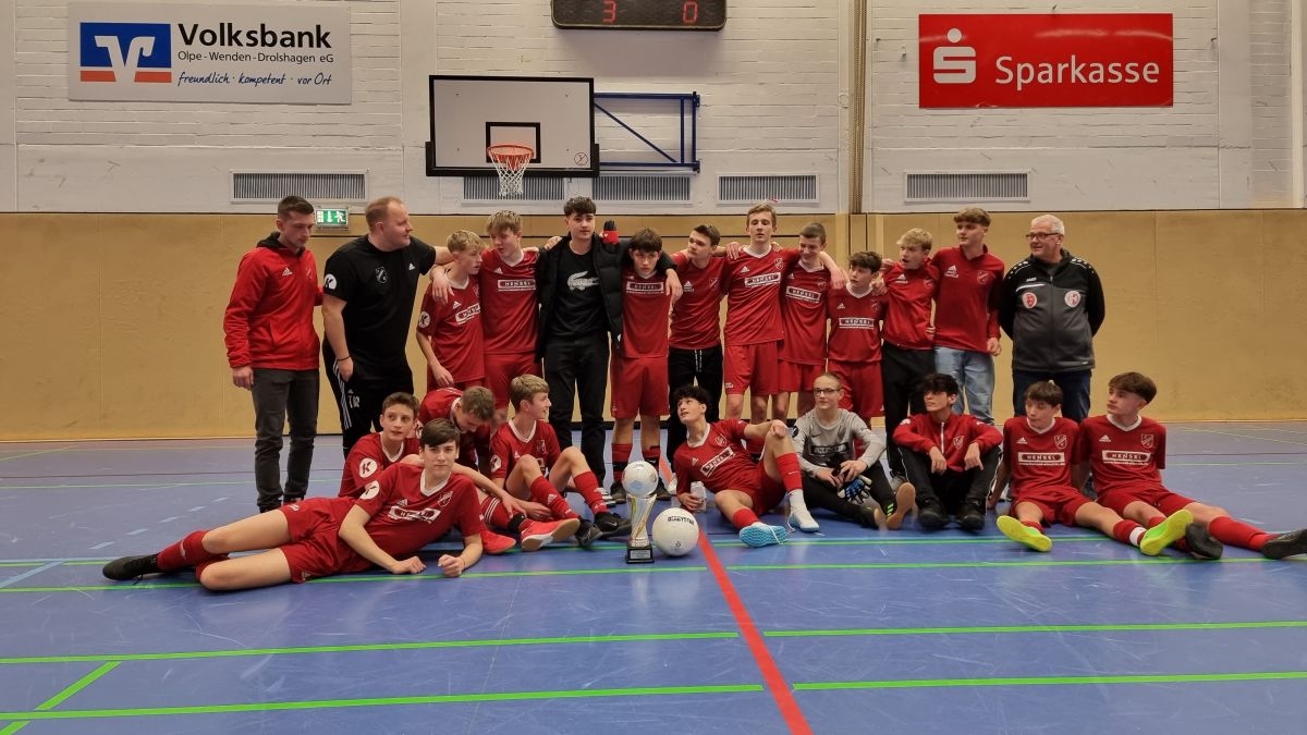 Die JSG Lennestadt/LaKi hat das Kreishallenmasters der C-Jugend in Wenden gewonnen. von privat