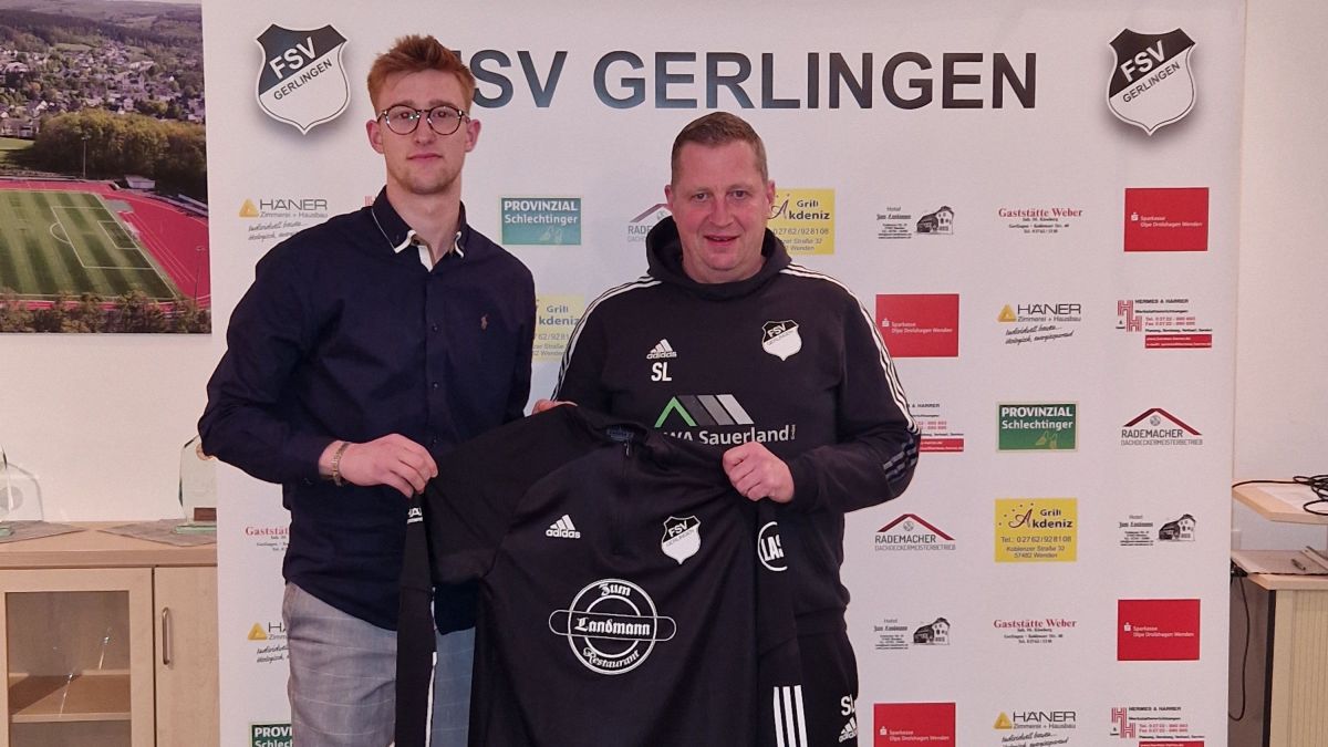 Jakob Linker (links) und der sportliche Leiter Jürgen Hundt. von privat