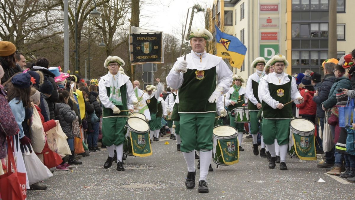 Archivfoto: Mit dem Auftakt des Straßenkarnevals startet auch die Gefahr vor Taschendieben. von Nils Dinkel