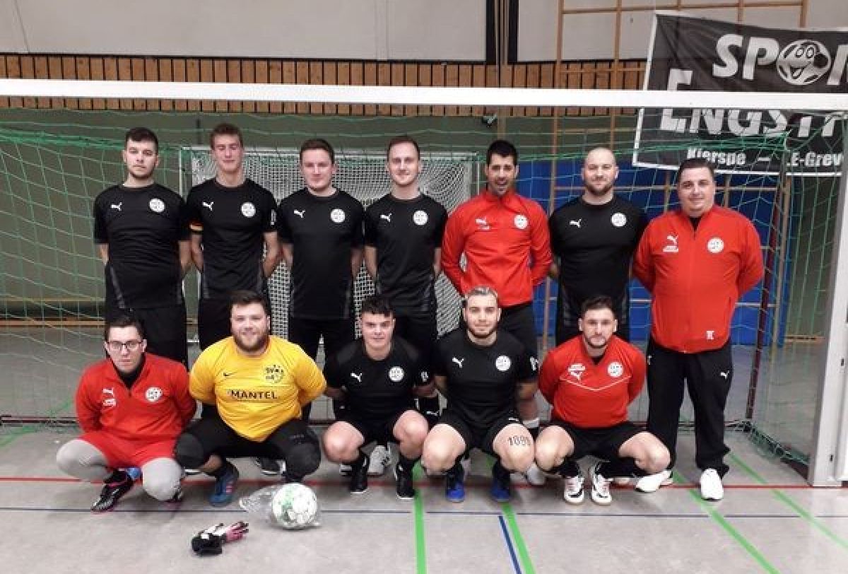 In der Attendorner Rundturnhalle haben jetzt die Hallenpokalturniere der Jugendmannschaften, der Altliga und der Reservemannschaften aus dem Stadtgebiet stattgefunden. von privat