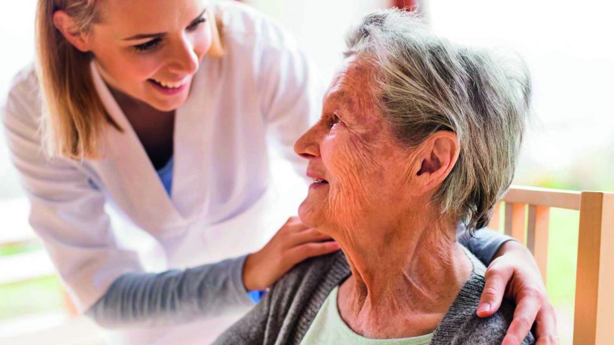 Pflegeberatung bei Kemper von Shutterstock