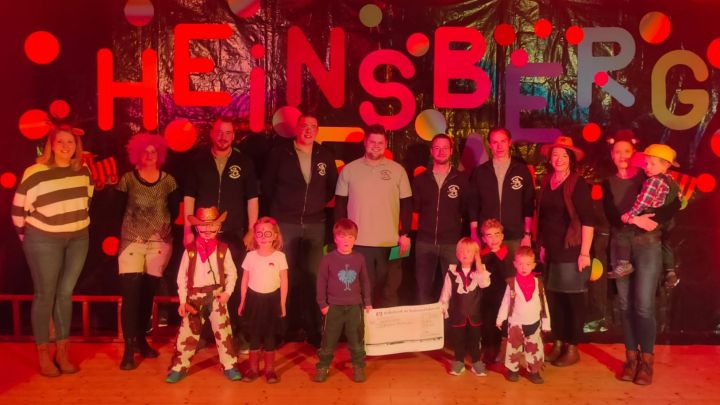 Lautstarke Kerle bescheren Kindergarten Heinsberg 3.000 Euro