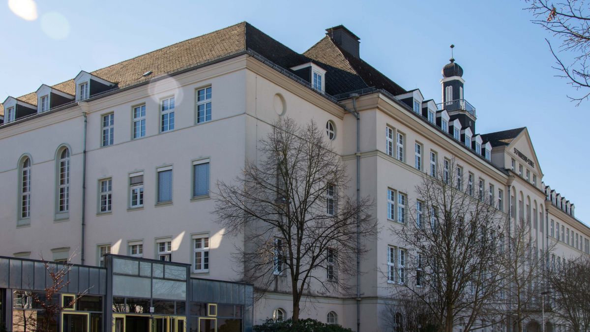 Die St.-Franziskus-Schule in Olpe. von Nils Dinkel