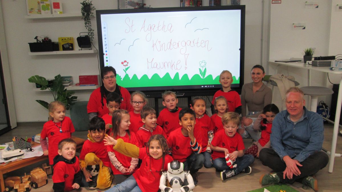 Die Vorschulindianer aus dem Kindergarten St. Agatha in Maumke waren zu Besuch bei der Info Tastic. von privat