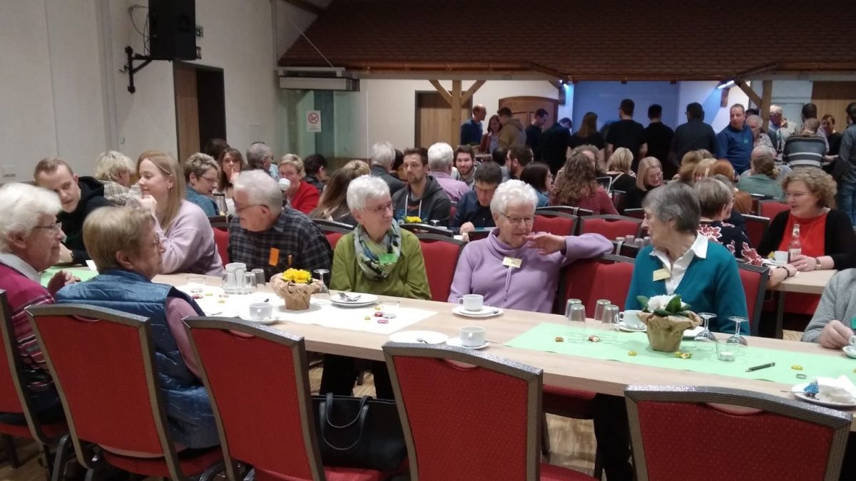 Mit 139 Familienmitgliedern hat eine Großfamilie in Ostentrop ihr Familientreffen gefeiert. von privat