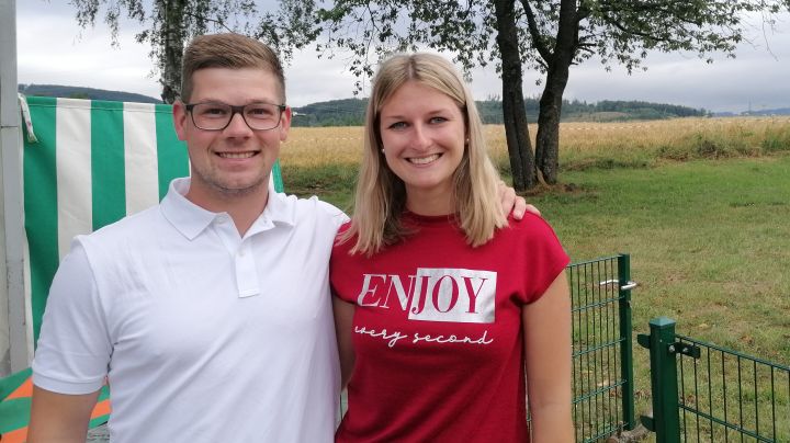 Rafael Löb und Anna-Lena Schulte sind das neue Königspaar der Heggener Schützen.