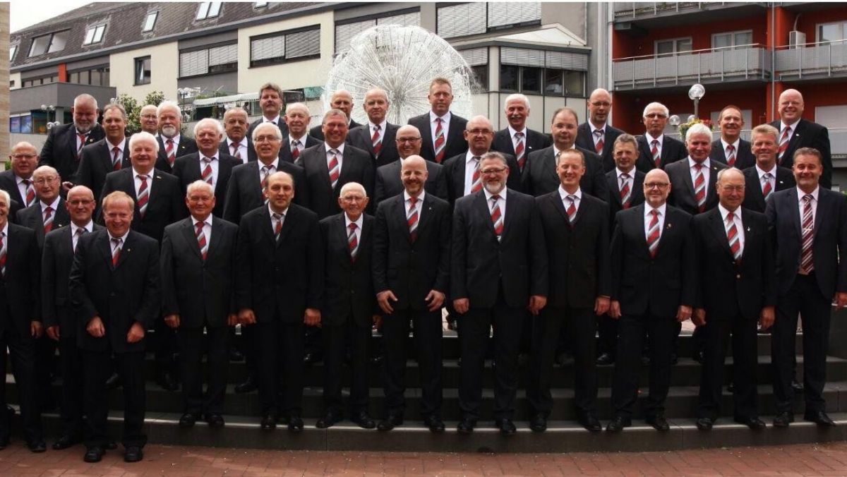 Der Männergesangverein Schönau-Altenwenden gestaltet am Karfreitag einen kirchenmusikalischen Kreuzweg zum Thema Liebe. von privat