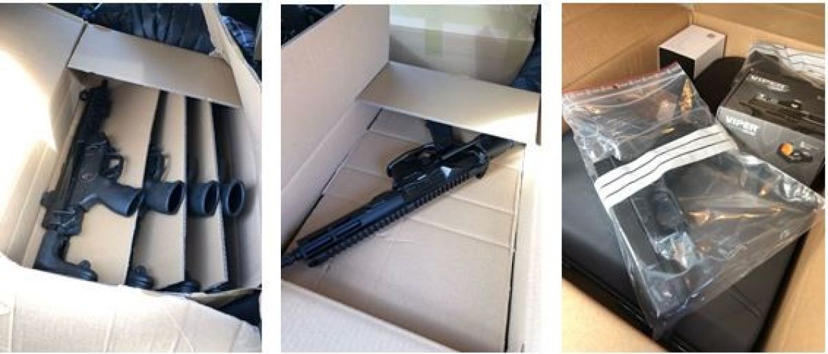 Da staunten die Beamten nicht schlecht. Bei einer Kontrolle auf der Autobahn fanden sie vier Pistolen und elf Maschinenpistolen. von PP Dortmund