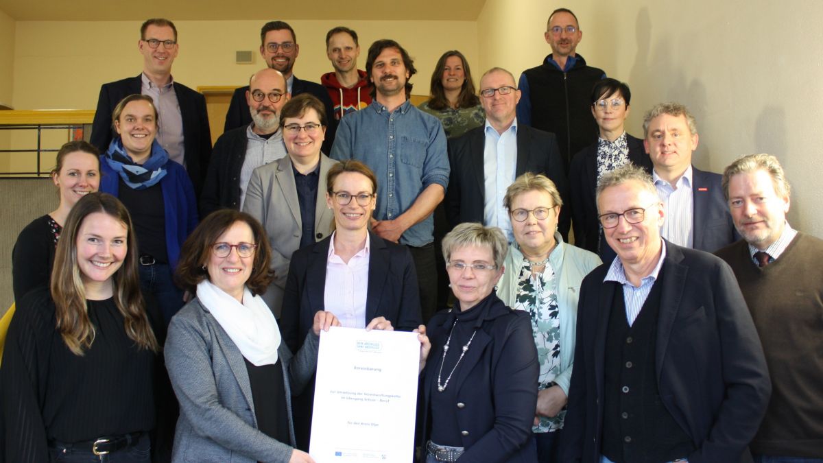 Die Akteure des Steuerungsgremiums der Landesinitiative „Kein Abschluss ohne Anschluss“ im Kreis Olpe. von Kreis Olpe