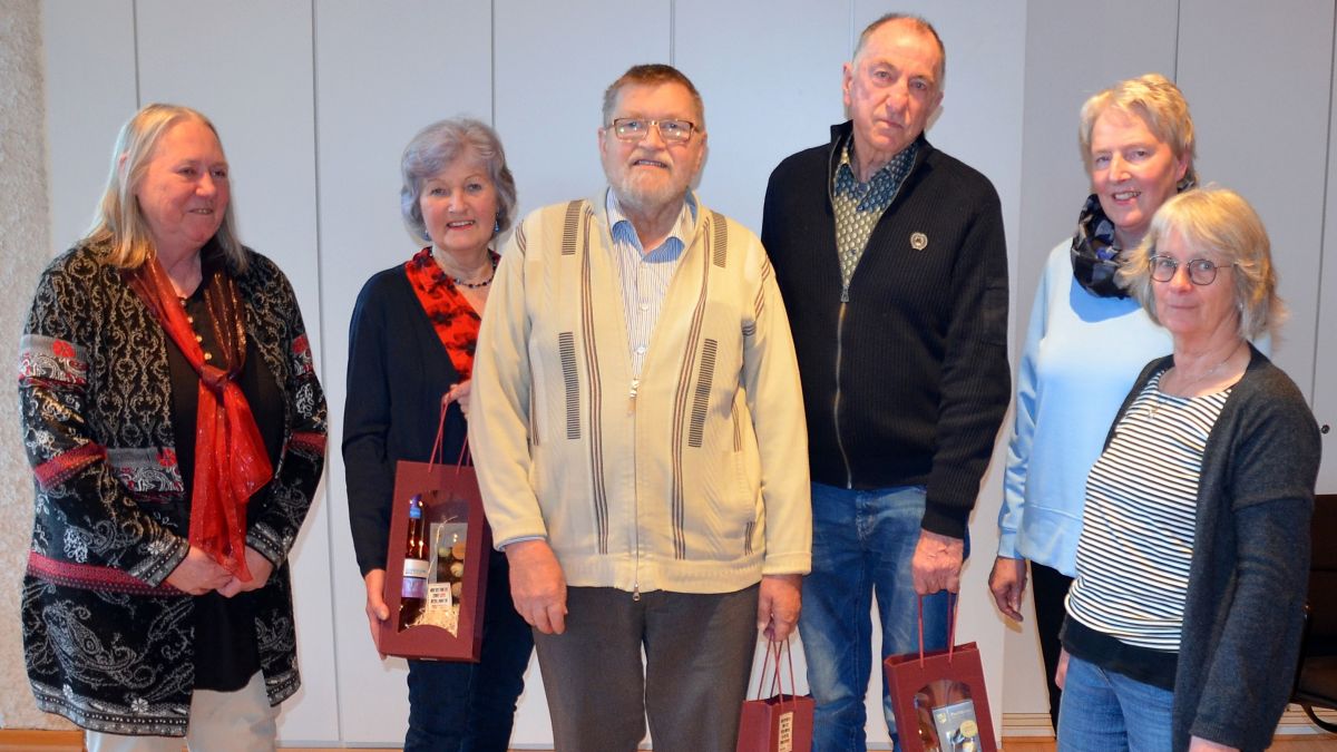 Alter Vorstand von links: Dr. Heidi Zimmermann, Elisabeth Zingsheim, Peter Melchers, Gerd Loth, Brigitte Kümhof und Elisabeth Erwes. von privat