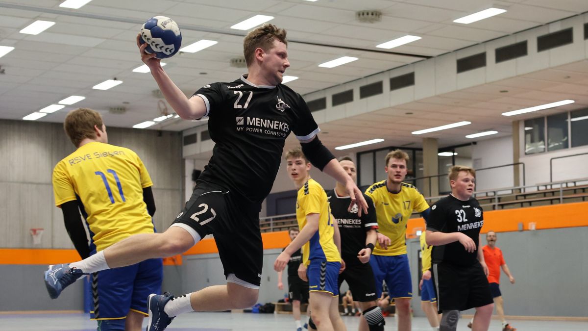 Souverän setzten sich die Handballer der HSG gegen die Siegener durch. von privat