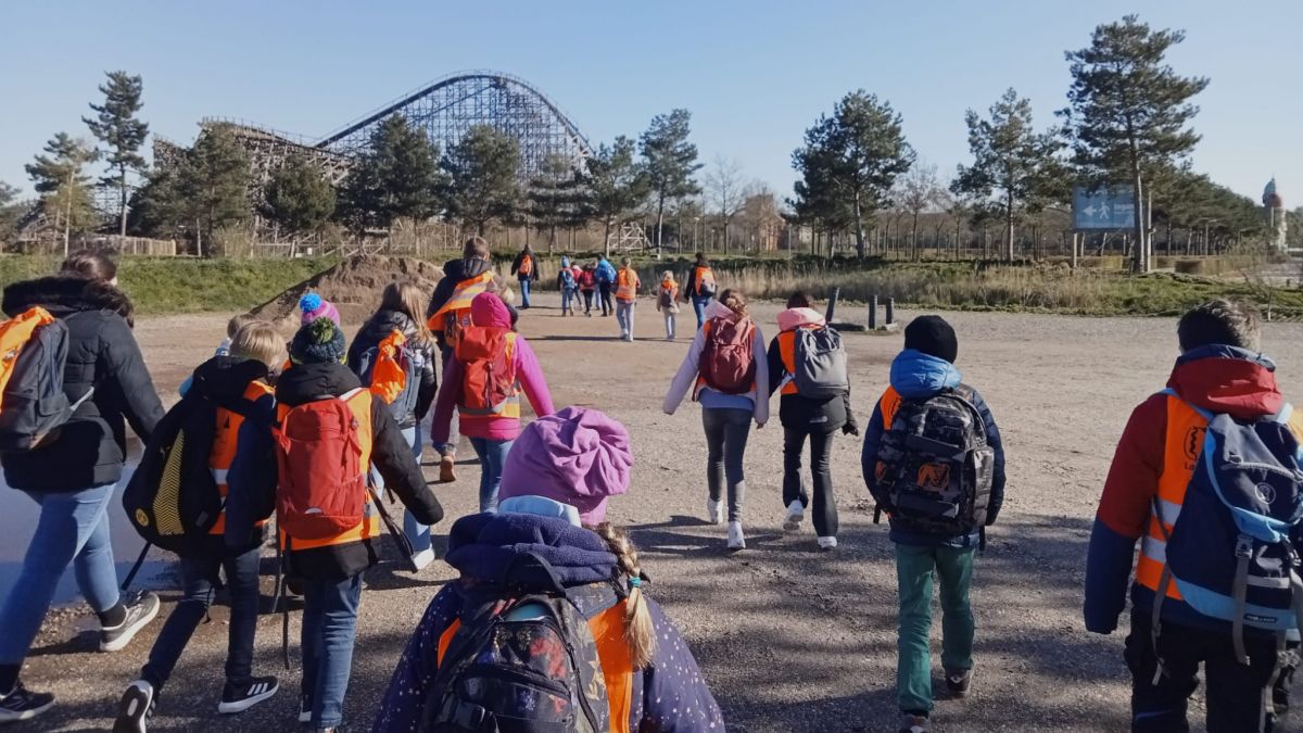 Ins Toverland führte zum ersten Mal ein Ausflug der OT Olpe. Die Teilnehmer waren von dem Park angetan. von privat