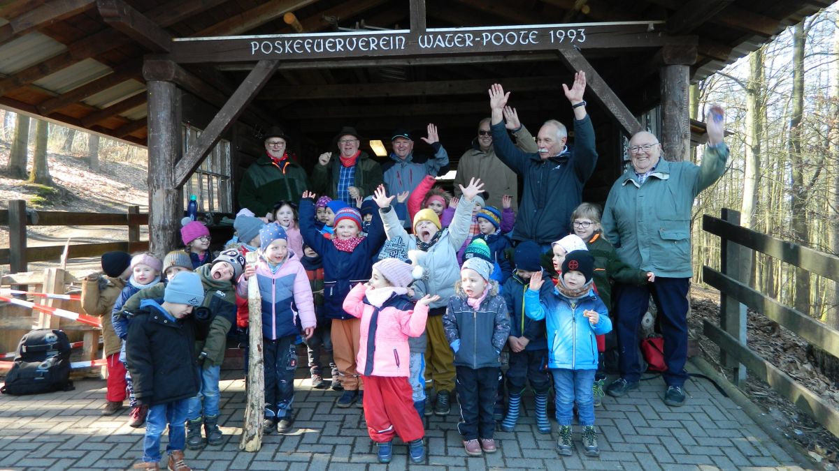 Beim Abschied wurde noch ein Gruppenbild geschossen. von privat