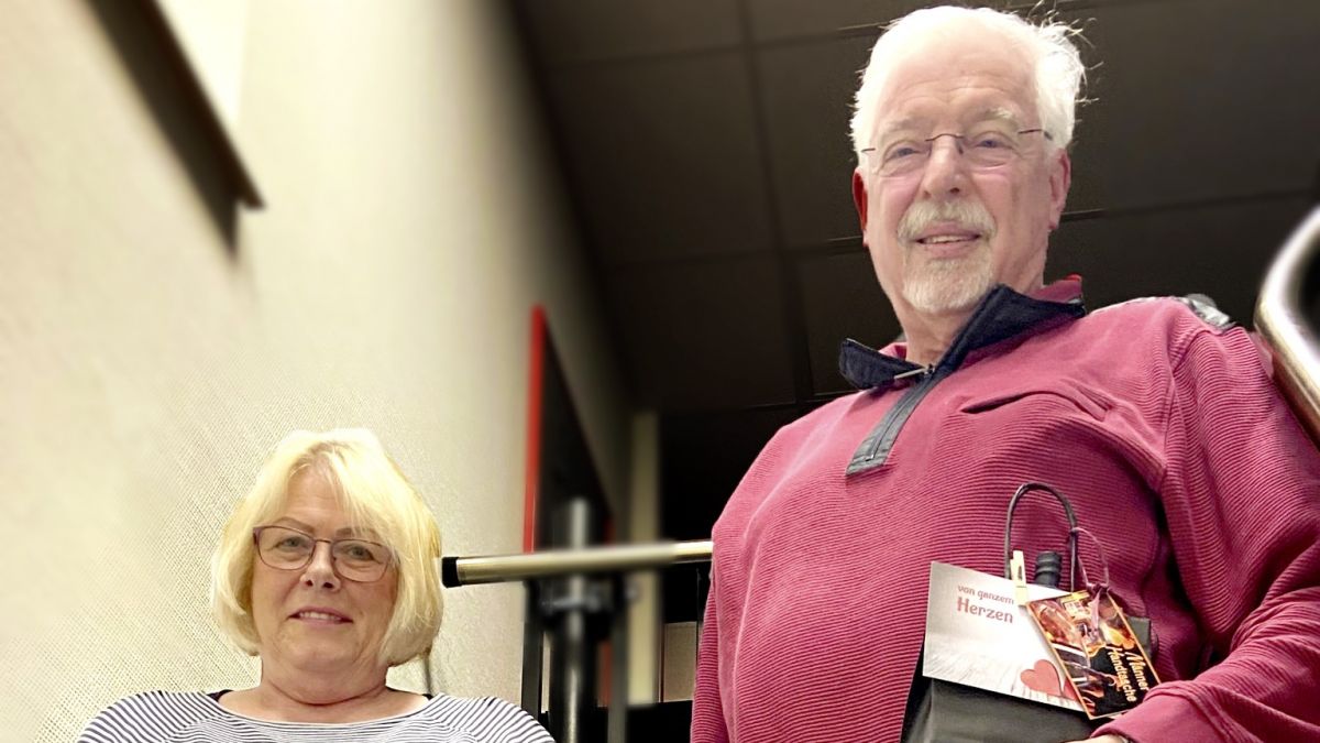 Erhard Hennecke und Heidi Steinhauer waren mehr als 30 Jahre lang im Vorstand des Tennisclubs Finnentrop-Bamenohl tätig. von privat