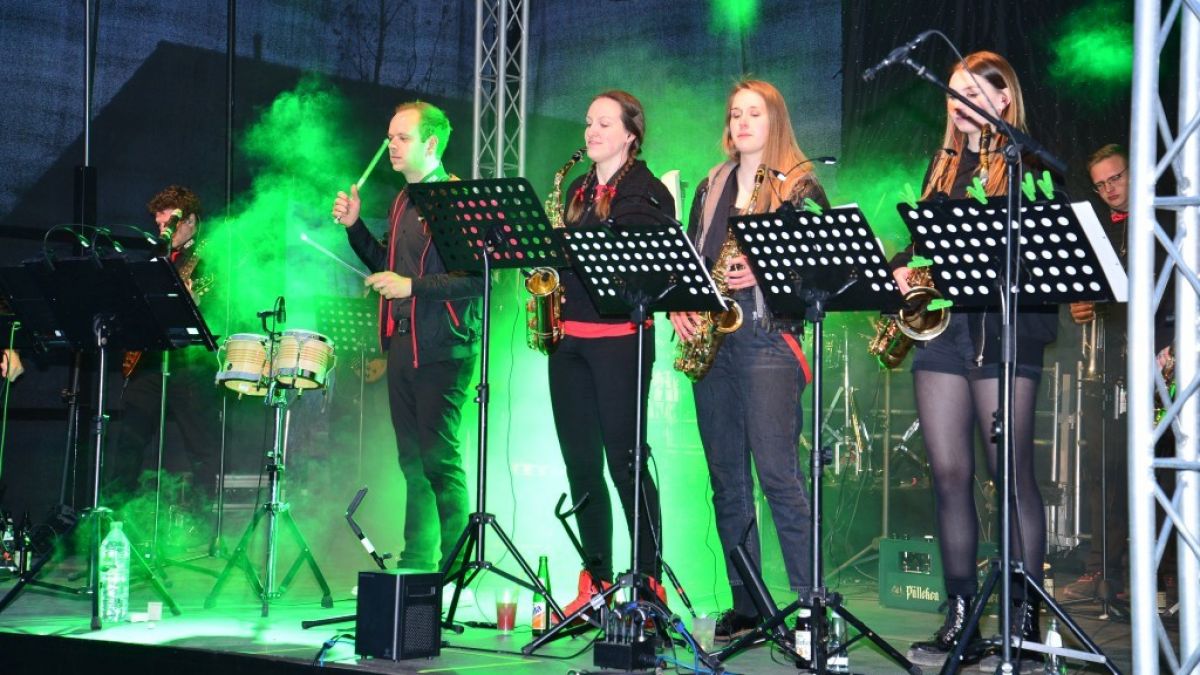 Im vergangenen Jahr gab es eine Open Air-Party. von MV Rhode