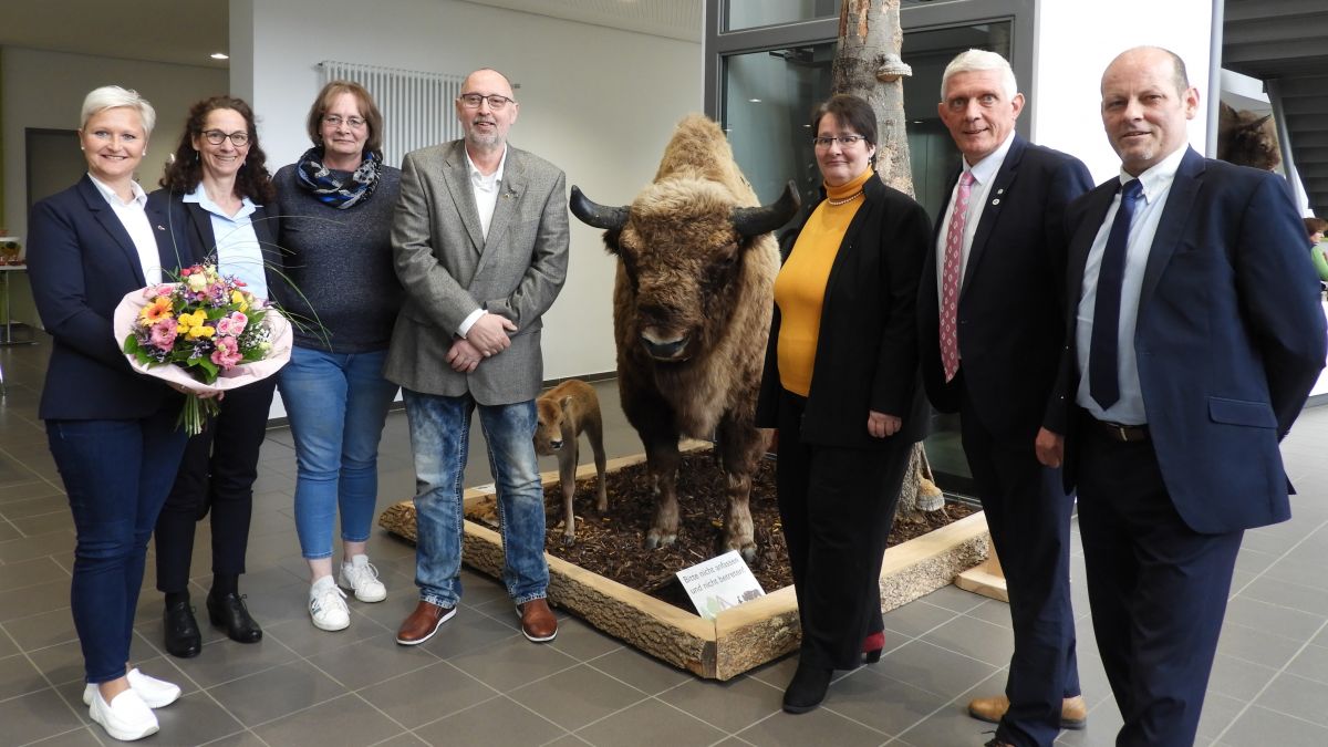Stellv. Bürgermeisterin Bad Berleburg Fuchs Dreisbach (von links), Simone Göckus, Heide Batz, Manfred Molitor, Katharina Batz, Eric Schneider und Frank Meyer. von privat