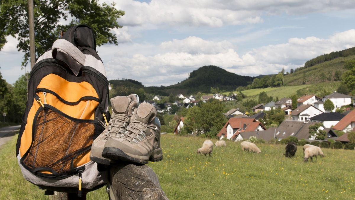 Gutes Schuhwerk und Rucksackverpflegung sind wichtig. von © manu / Fotolia