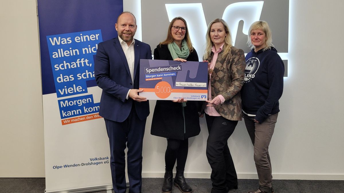 Volksbank unterstützt KinderhausProjekt von Frauen helfen