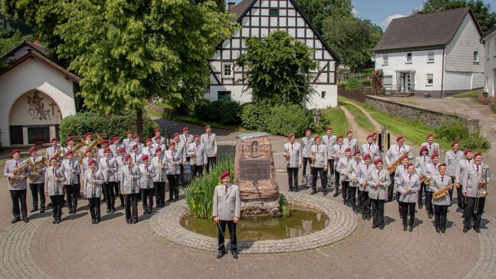 Der Musikverein Dünschede lädt ein zum Frühjahrskonzert.
