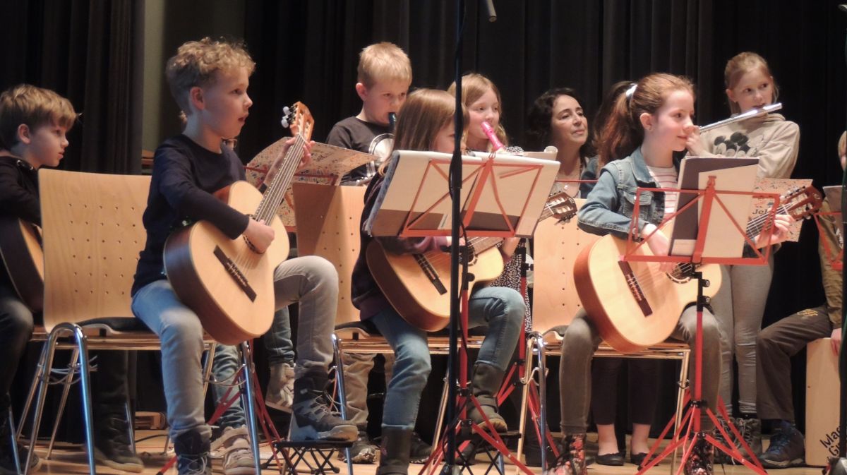 In Ensembles begeisterten die jungen Musikschüler. von privat