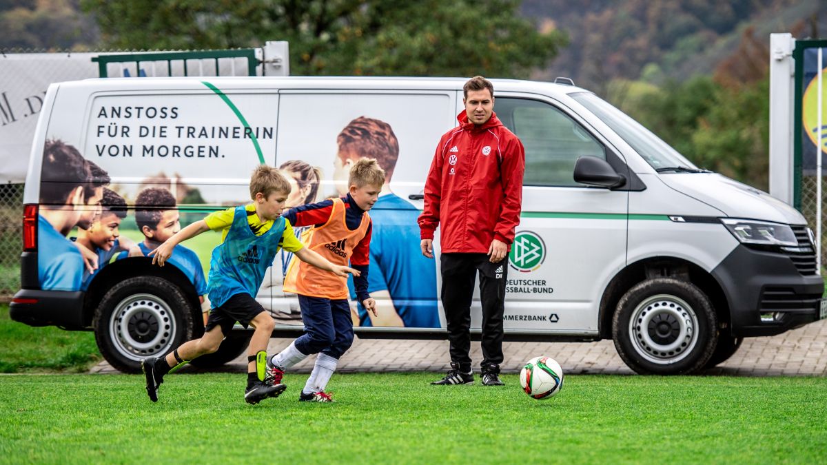 Das DFB-Mobil gastierte bei der E-Jugend des FC Lennestadt. von privat
