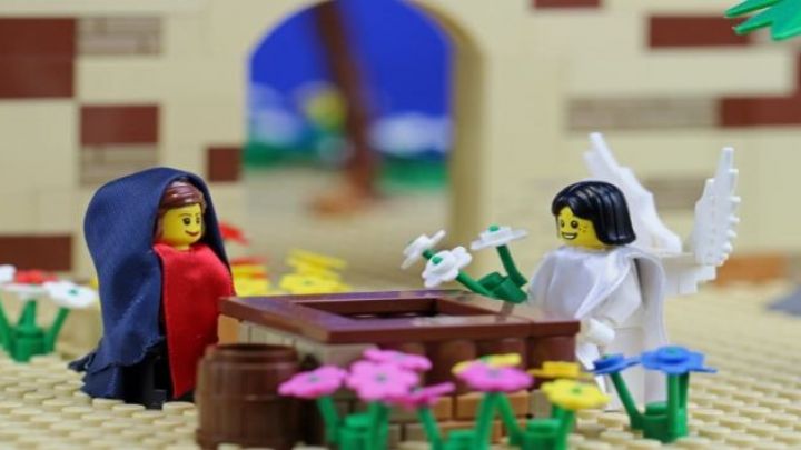 Eine Lego-Ausstellung in der Familienkirche Attendorn zeigt das Leben Marias.