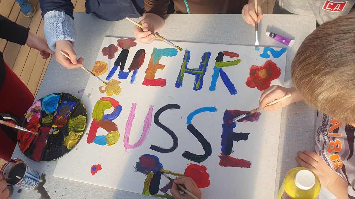 Aktion zum Thema Nachhaltigkeit der Attendorner Grundschüler von privat