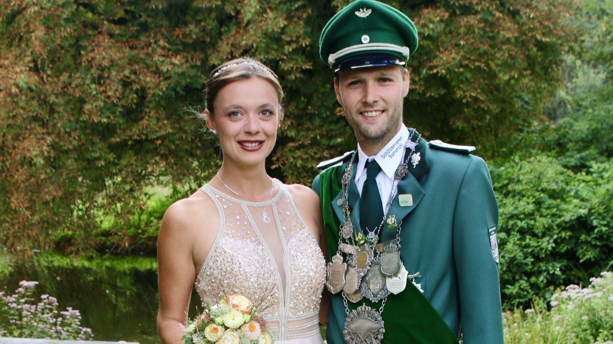 Das Königspaar Bernd Marius Heisiep und Janine Hoffmann freut sich auf die abschließenden Highlights seiner Regentschaft. von privat