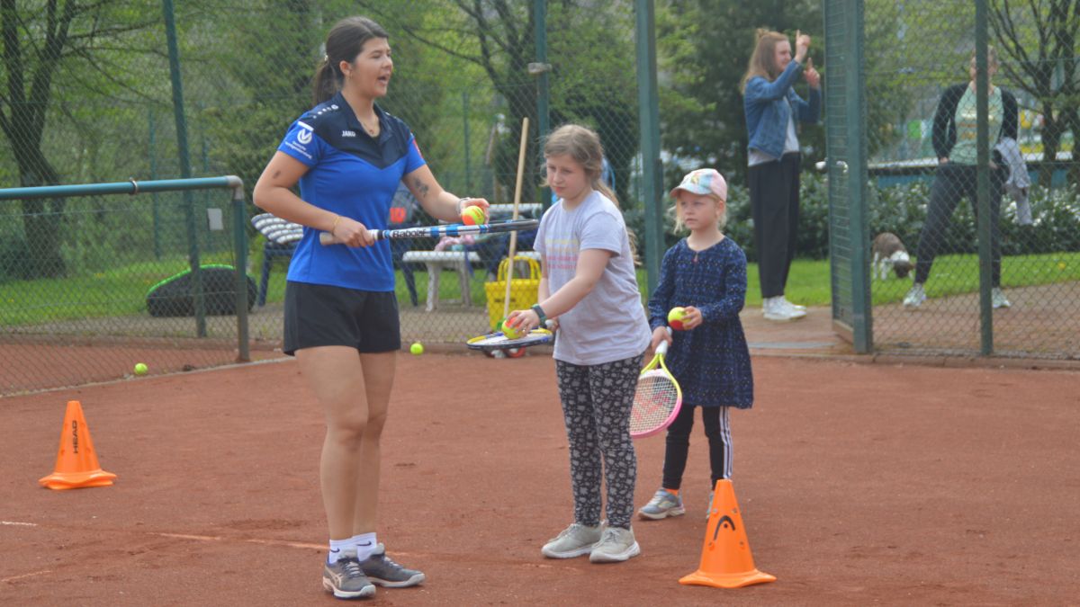 Der TC Rahrbachtal startete mit einem Doppelspaßturnier in die Saison. von privat