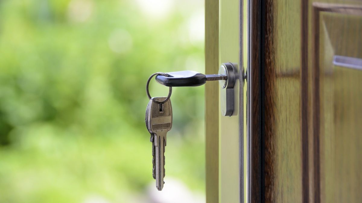 Hauskauf, Immobilie, Handschlag, Verkauf, Testament, Schlüssel, Hausschlüssel von Pixabay.com