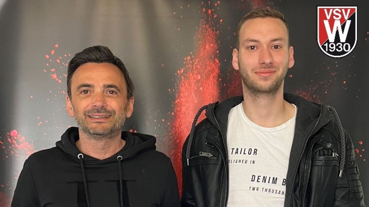 Der sportliche Leiter Kemal Topal mit Neuzugang Pascal Ropte (r.). von privat