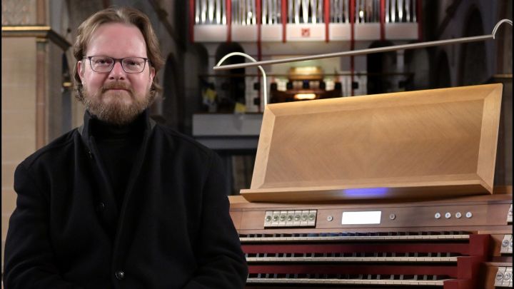 Dr. Christian Vorbeck spielt beim „Orgelsommer Südsauerland“ Highlights aus der Oper auf der...