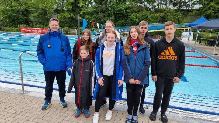 Die Wasserfreunde Finnentrop nahmen an einem Wettbewerb in Iserlohn teil.