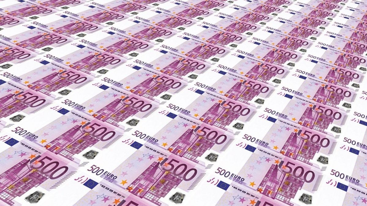 Symbolfoto Geld, Finanzen von Pixabay.com