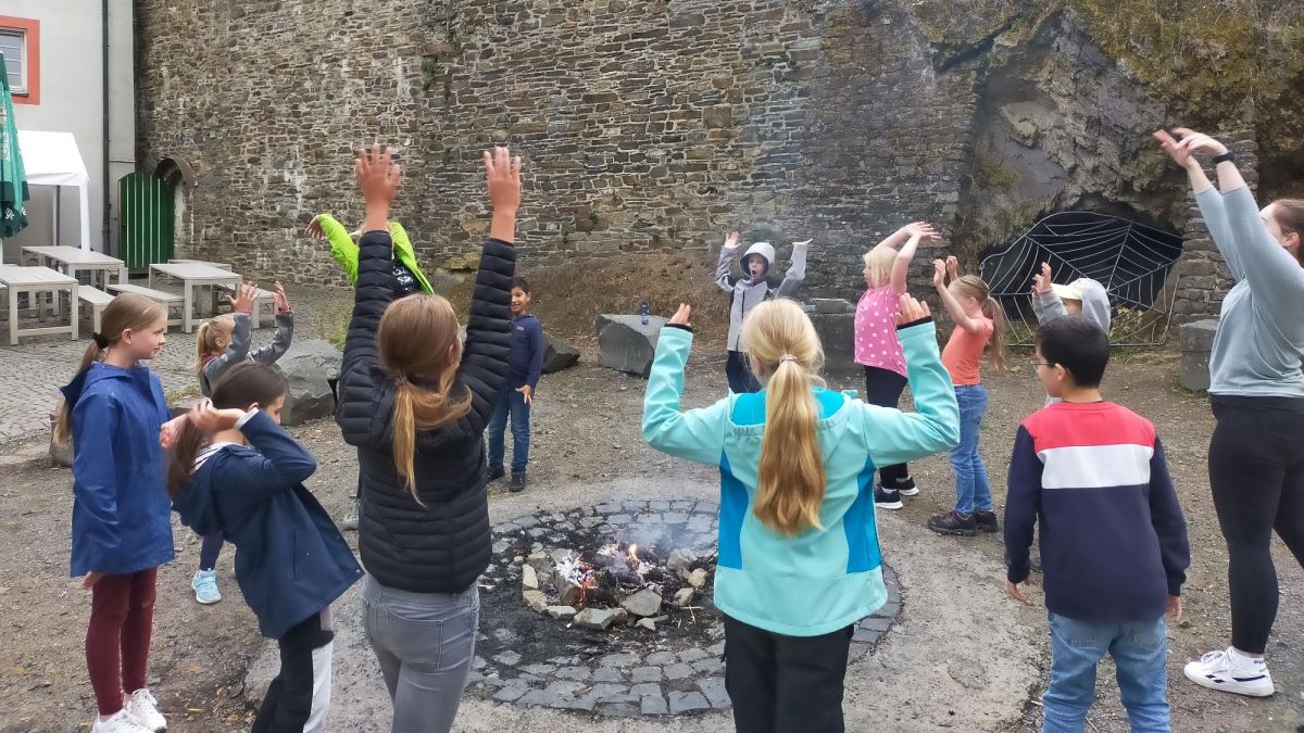 Zum ersten Mal hat die OT Olpe eine eigene Ferienfreizeit angeboten. Die „Ritterwoche“ begeisterte mit einem abwechslungsreichen Programm. von privat