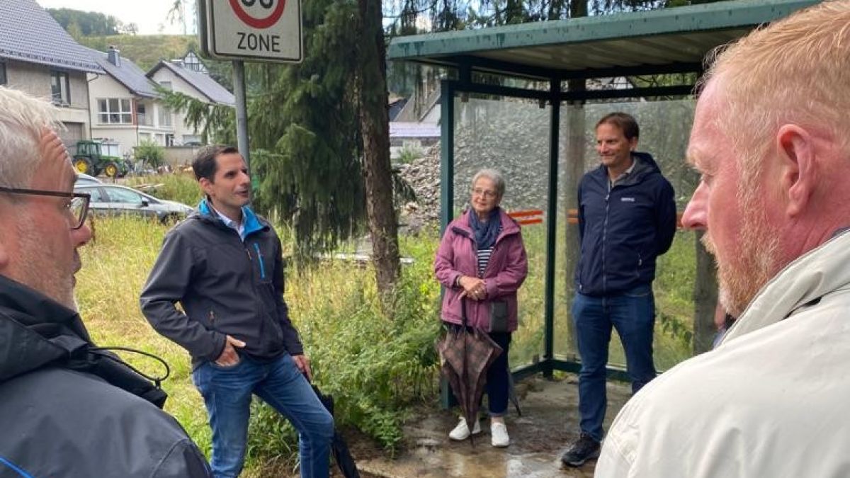 Bürgermeister Christian Pospischil kam mit den Bürgern in Weschede und Beukenbeul ins Gespräch. von privat